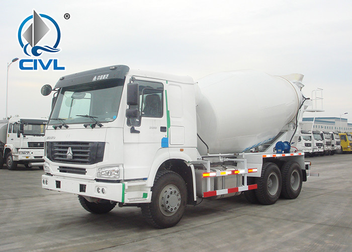 Sinotruk Howo7 10CBM Concrete Mixer Truck With RHD 10 Wheels And Italy Pump