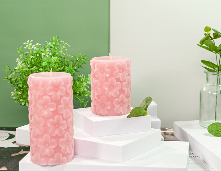 Handmade Pillar Candle Luxury Candle With Natural Soy Wax And Custom Scent