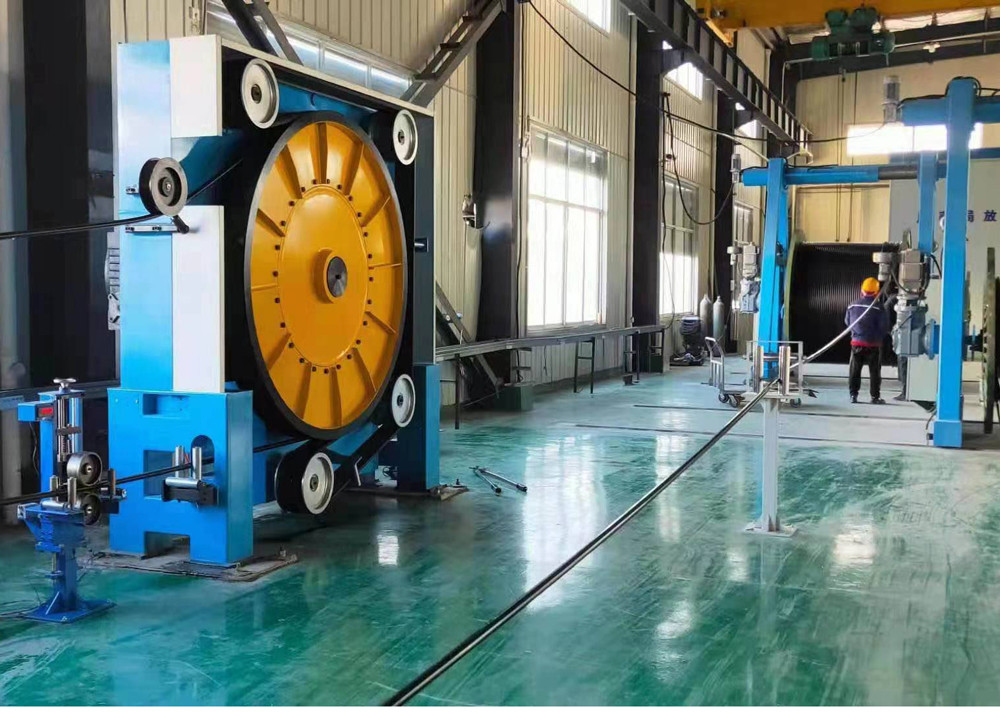 XLPE 35-132 Kv CCV Line Power Cable Extruder Extrusion Producion Machine