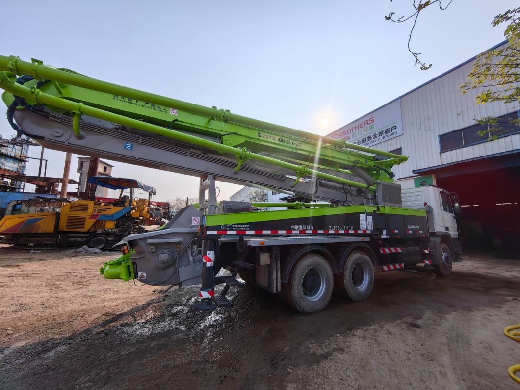 Renovated Condition Zoomlion Stable 38m Concrete Mixer Pump Mobile Pump Mercedes-Benz Chassis Used Heavy Equipments