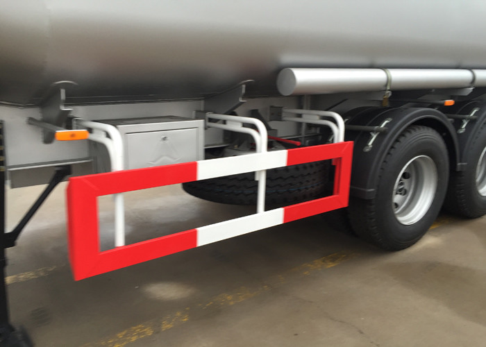 SINOTRUK Mn Steel 60 Cfm Oil Tank Semi Flatbed Trailers For Oil Fuel Transport