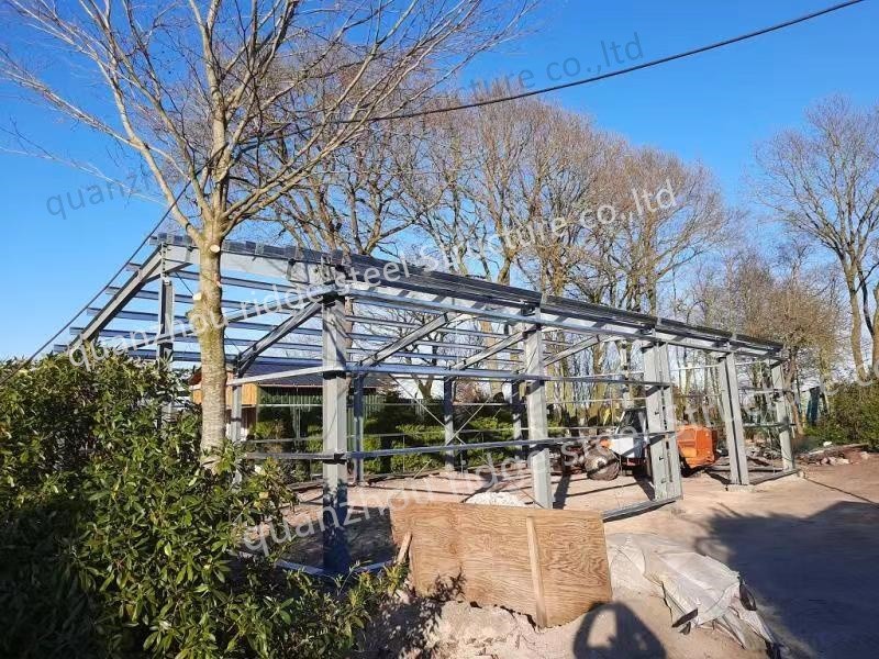 Customizable Metal Buildings Prefab Warehouse Frame Office Building Pre Engineered Building Manufacturers