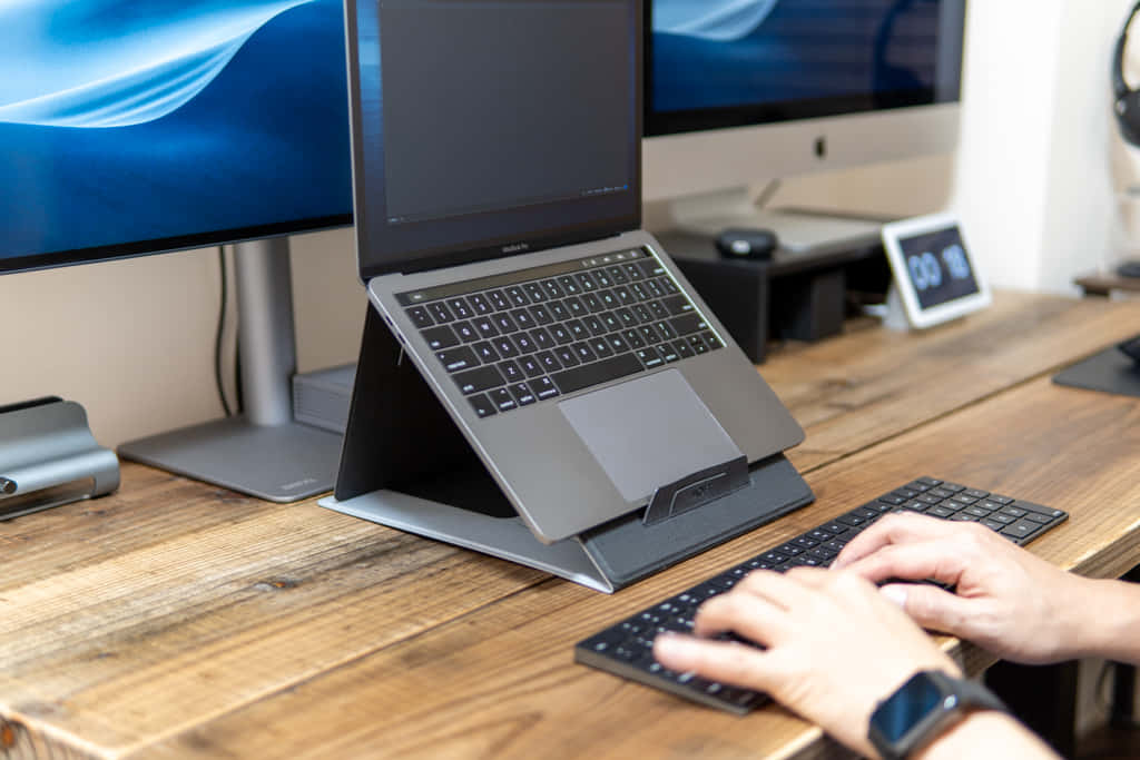 MOFT Z: The 4-in-1 invisible sit-stand laptop desk | Guaranteed Authentic|