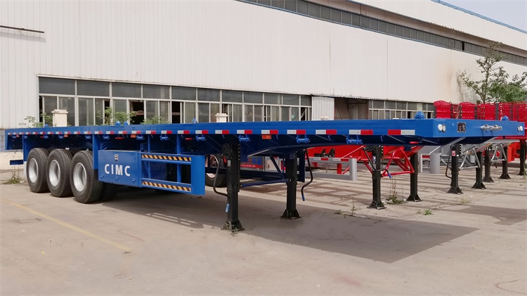 CIMC Hot Sale 3 Axle made by high quality iron 40ft Container Chassis Car Trailers Flat Bed Container Flatbed Semi Trailer
