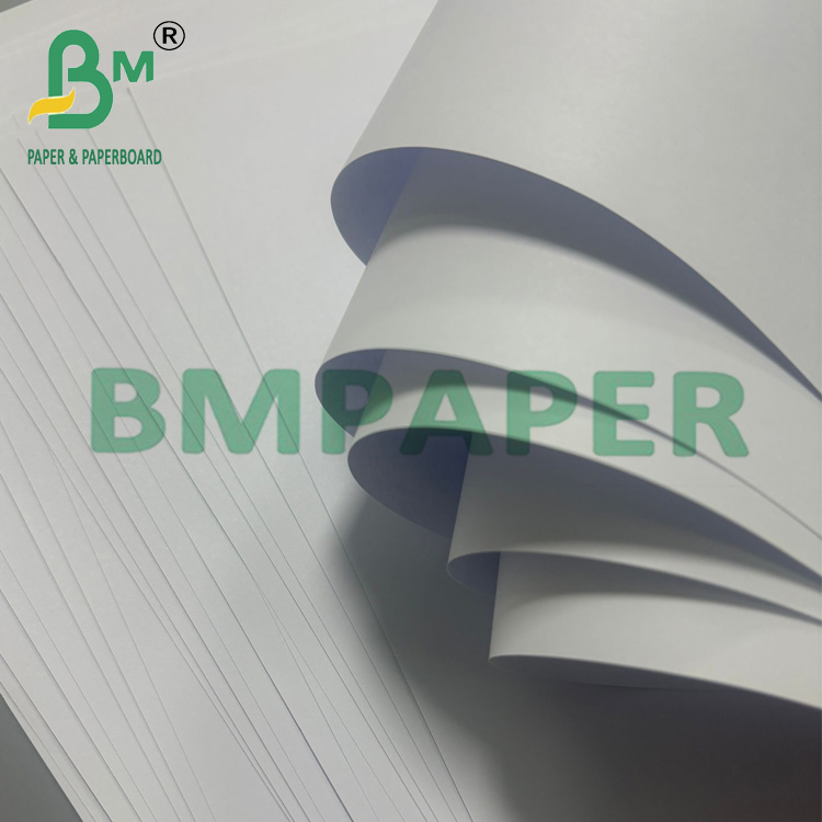 100g Uncoated Woodfree Paper High Brightness Board 70 * 100cm