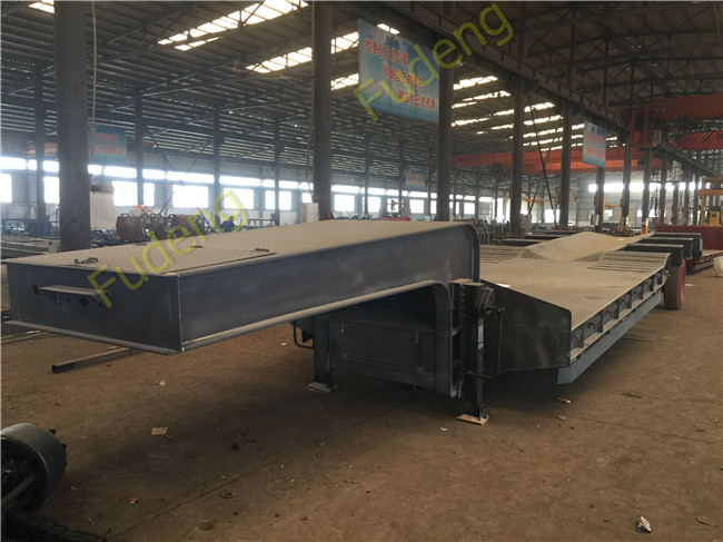 Four Axle 100 Ton Lowboy Semi Trailer Construction Equipment Carrier