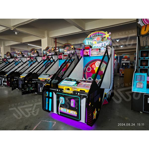 Star Party Arcade Machine Kid Interactive Ball Toss Ticket Redemption Game