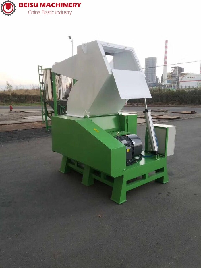 Single Shaft Plastic Auxiliary Machine PVC Pipe Grinding Crusher With SKD Blades