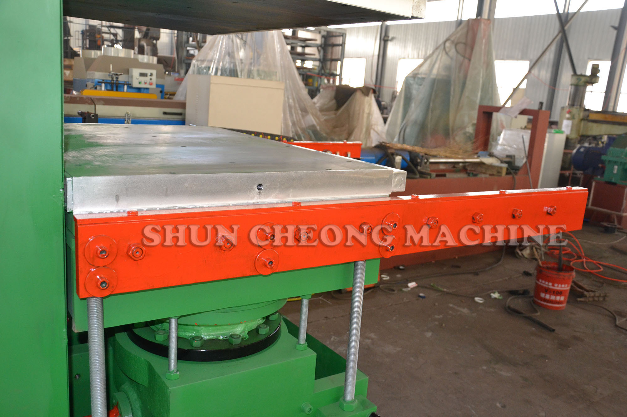 C Type Rubber Vulcanizing Press Equipment