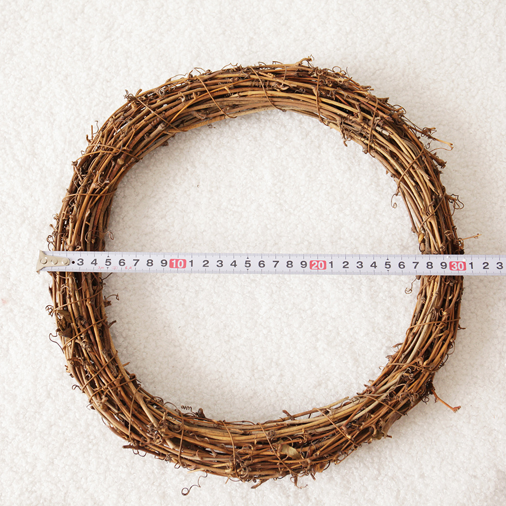 Festive Window and Door Hanging Rattan Ring Artifi for 35cm Natural Grapevine Wreaths