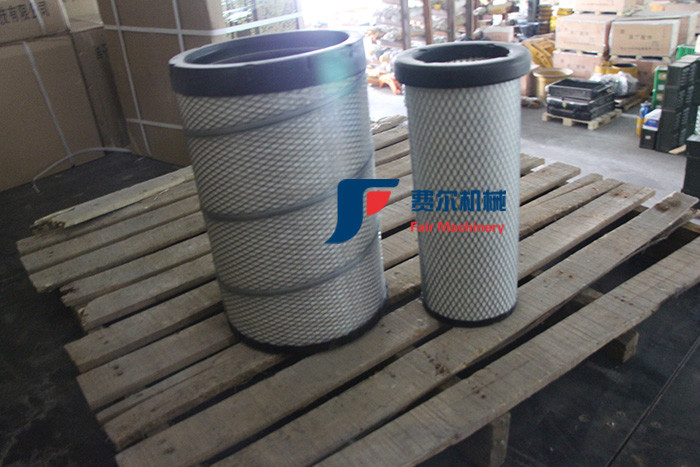Professional Weichai Engine Spare Parts Air Filter 612600110540 2640