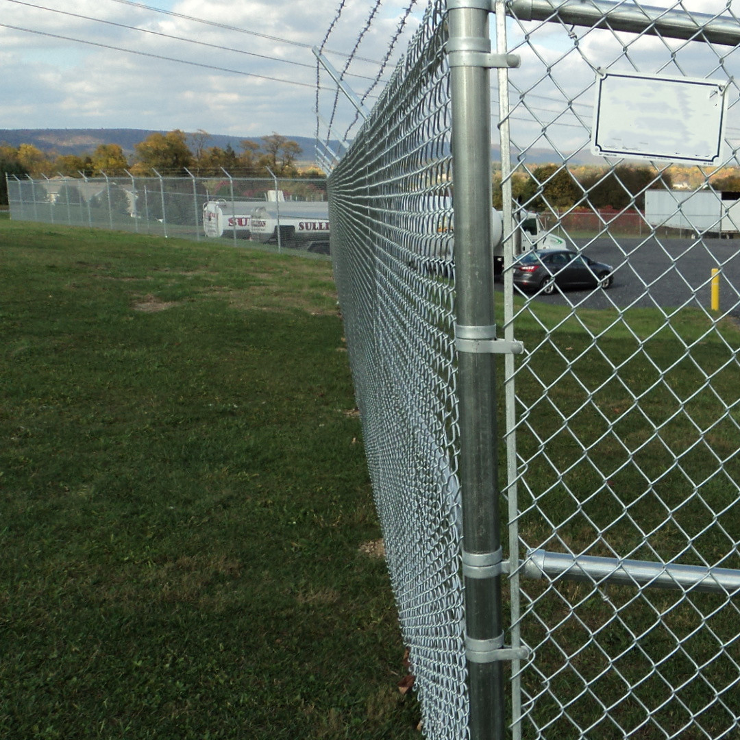 Hot Dipped Galvanized Chain Link Fence PVC Coated 50ft Length