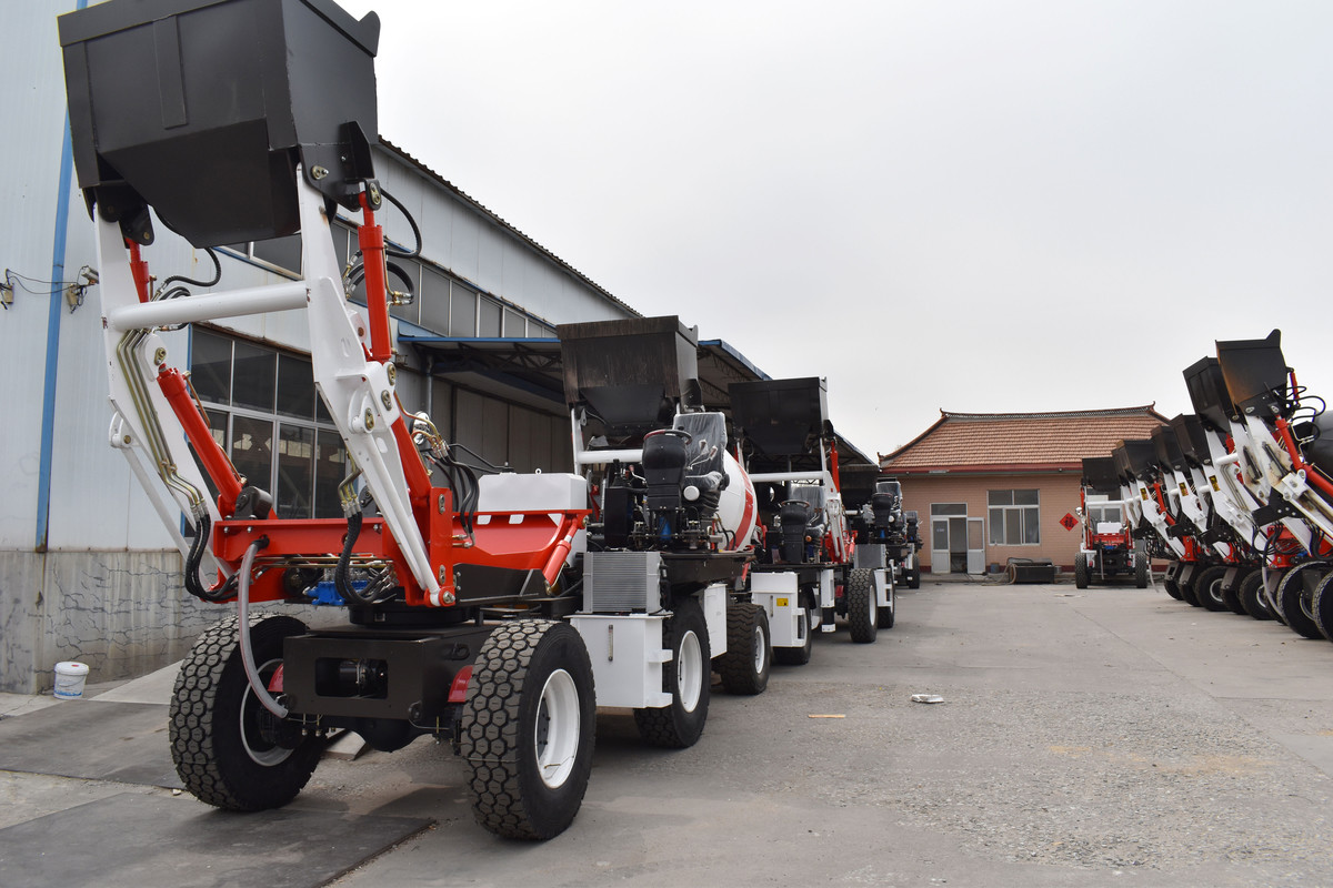 400hp 4X4 Drive 1.5cbm Concrete Boom Pump Truck