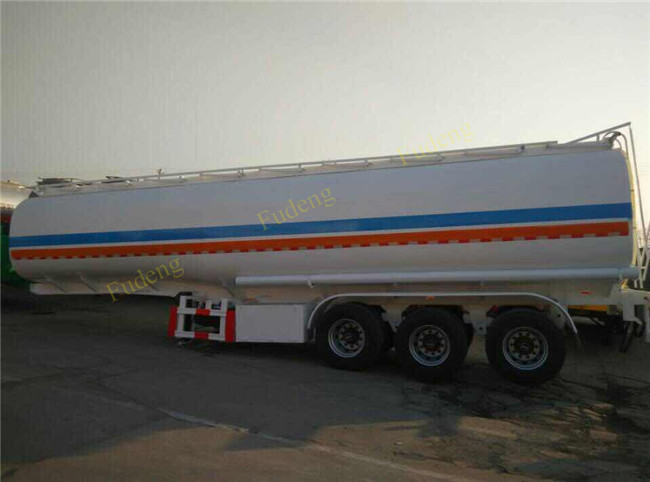 3 Axles Diesel / Petrol Tanker Trailers , 45000 L Carbon Steel Semi Tanker Trailers