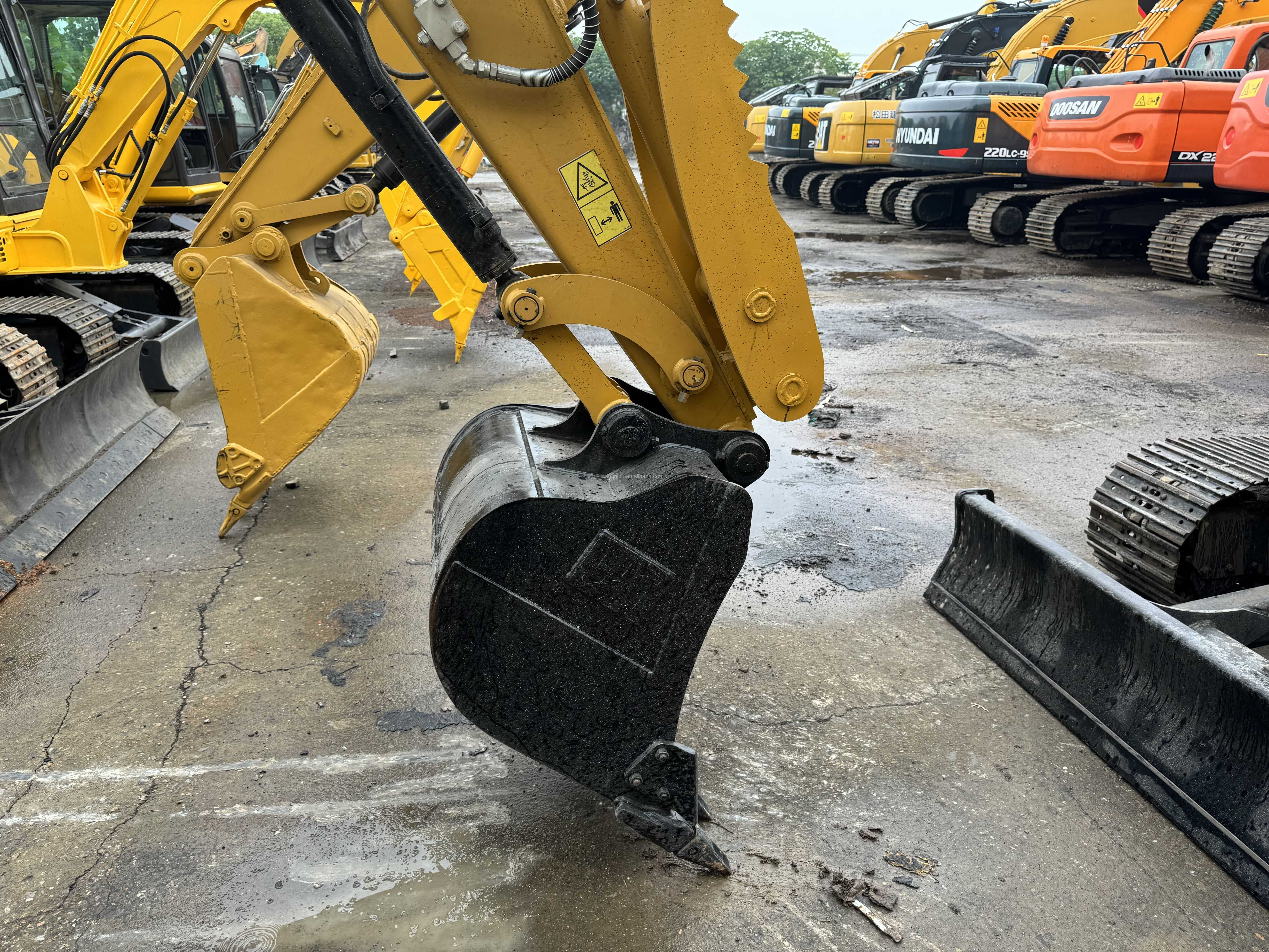 Excavator Used Caterpillar cat306 307.5 308 second-hand Japan engine cat 306 certificate EPA