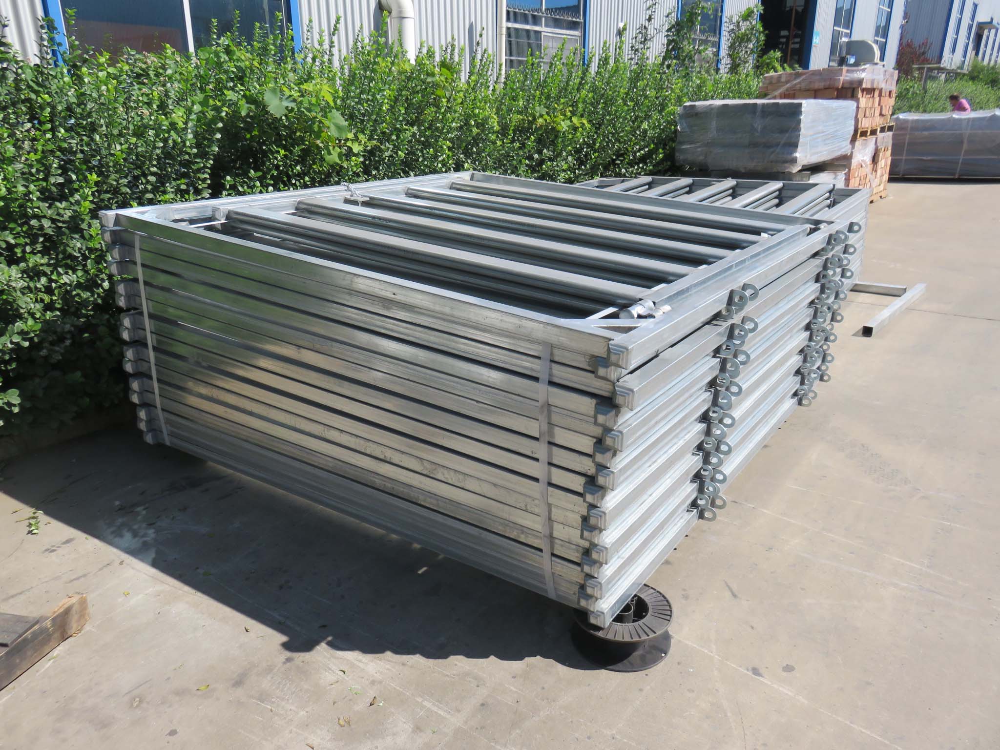 30x60mm Galvanized Cattle Fence Panels Heavy Duty / Horse Yard Panel