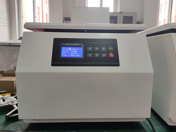 Laboratory Low Speed Centrifuge with Large Capacity and High Stability at 5000-6000rpm