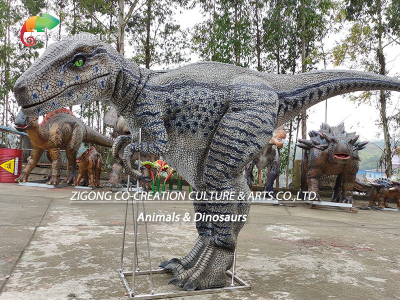 Wearable Velociraptor Animatronic Dinosaur Costume: Lifelike Performance Attraction For Interactive Exhibitions