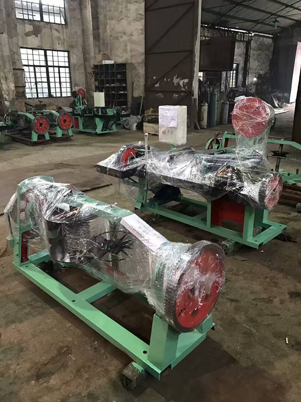 CS-A Full Automatic Double Twist Standard Barbed Wire Mesh Machine with lower price