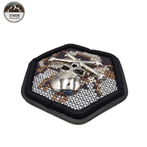 Hexagon Skull Crossbones Custom Cloth Patches Fashion 3D Embroidery Technics