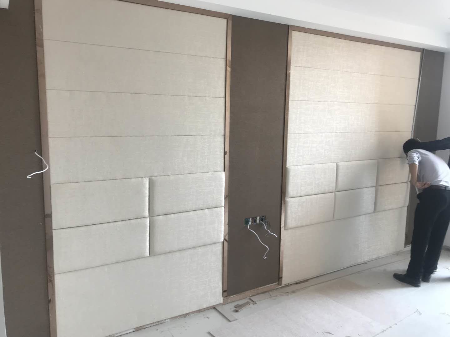 Colorless Heat Resistant Fiberboard Crash - Resistant With High Tensile Strength