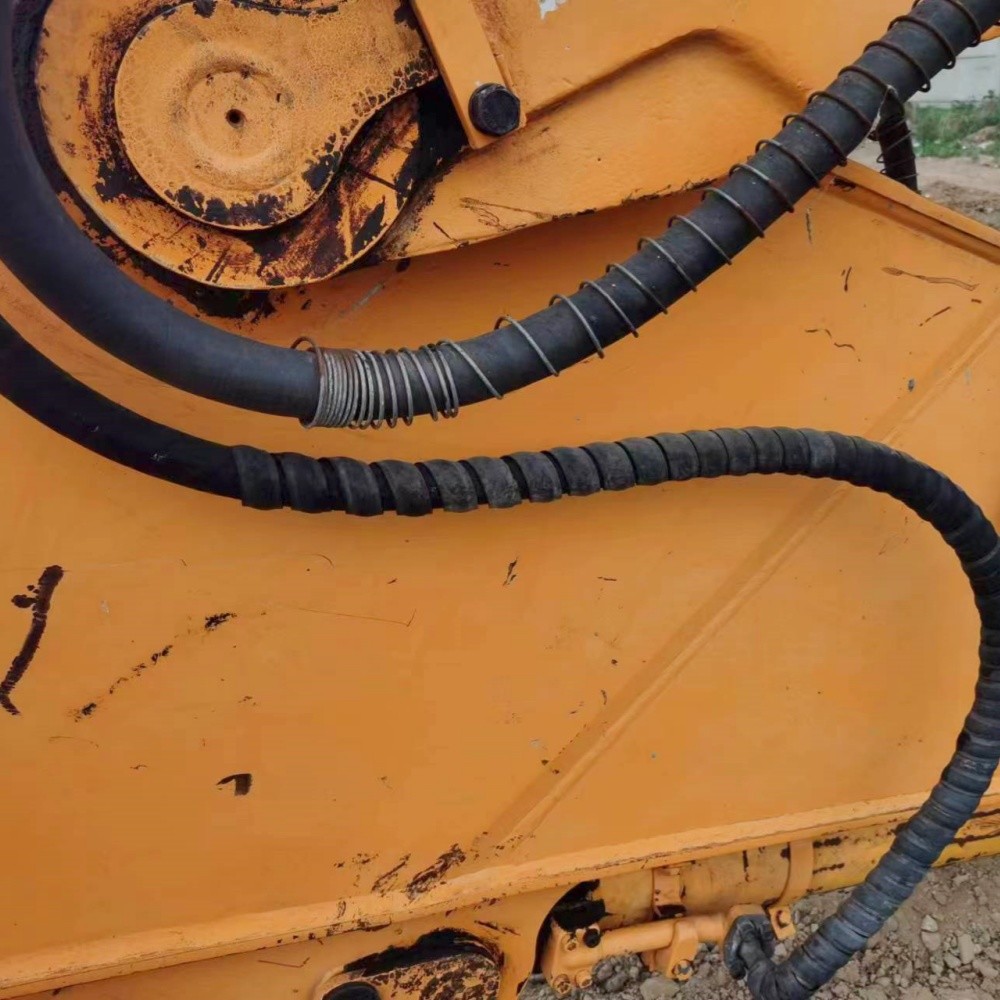 Heavy Hyundai Used Excavator With Bucket Capacity 1.05 Cubic Meter