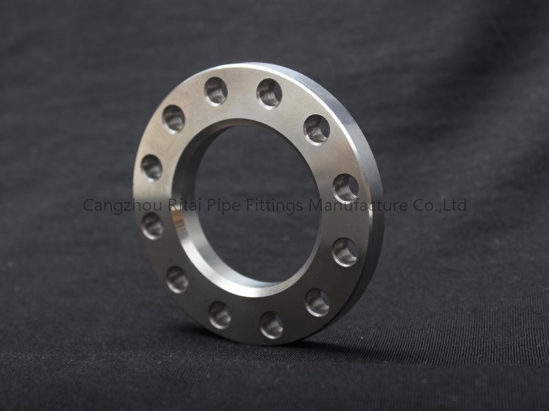 A105 A105N Steel Plate Flange AWWA C207 Class D Ring 300lbs RF PN16 For Natural Gas