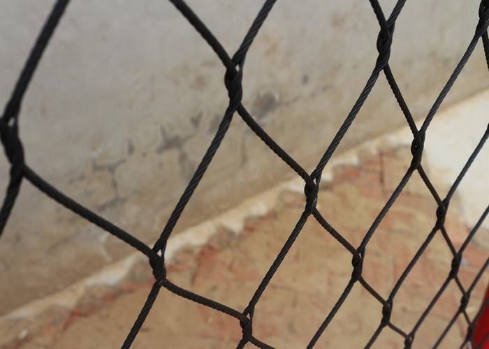 7x7 And 7x19 Knotted Black Oxide Wire Rope Mesh With SGS / CE Certified