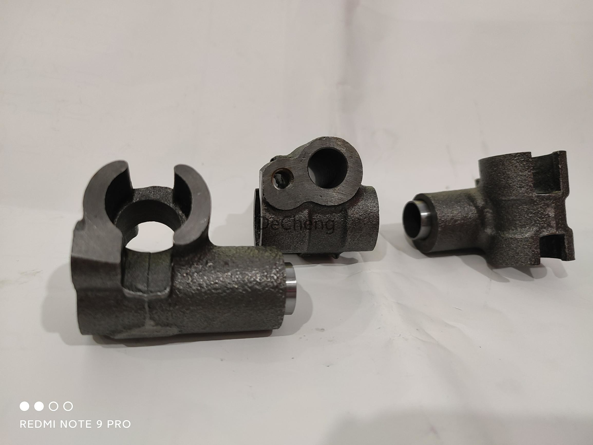 ME011258 Kobelco Engine Parts Valve Rocker Seat NO 2 6D31 6D34