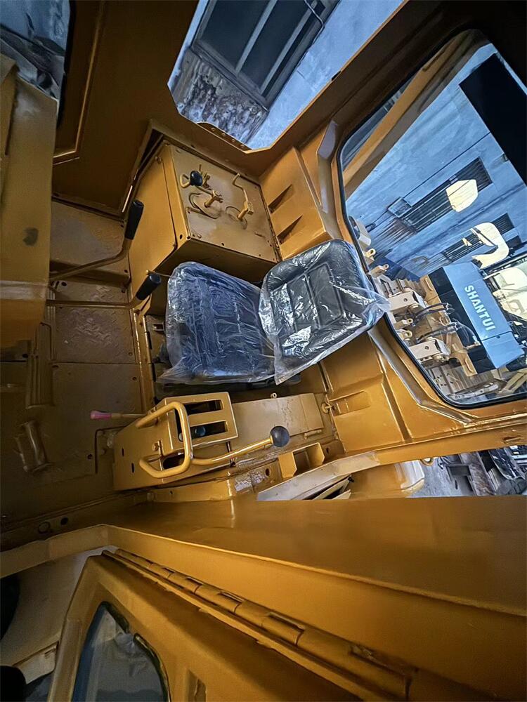 Japan Used CAT D7G Dozer/Cat D6H D6D D6G D7 D7G D7R D7H D8K Bulldozer with 2017 Year