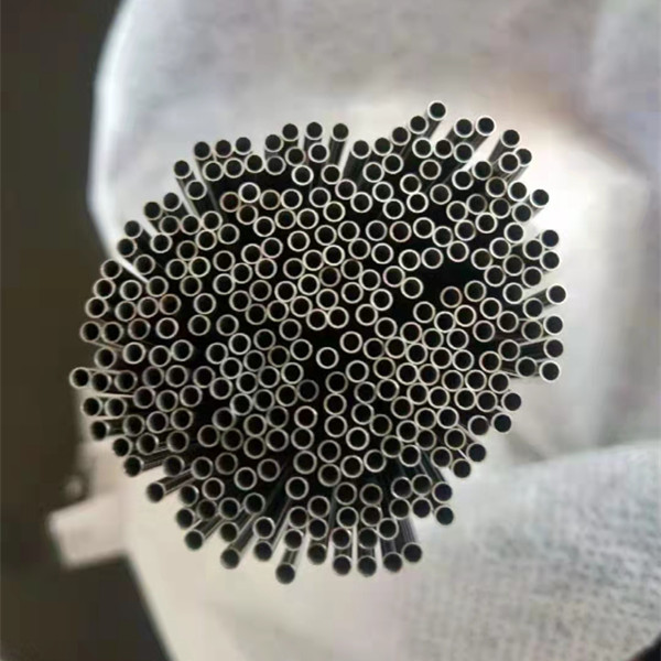 High Precision Pure Titanium Capillary Tubes Gr2 OD1.4mm OD2.1mm for Vibration Sensor Device