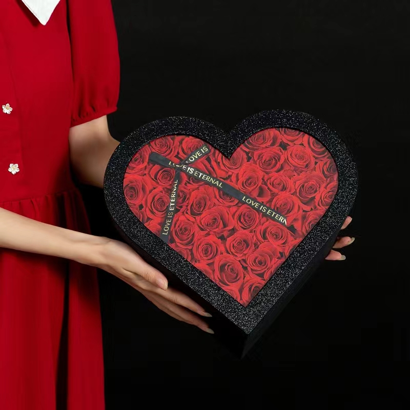 Stamping Printing Handling Heart Shaped Flower Packaging Boxes for Custom Arrangements
