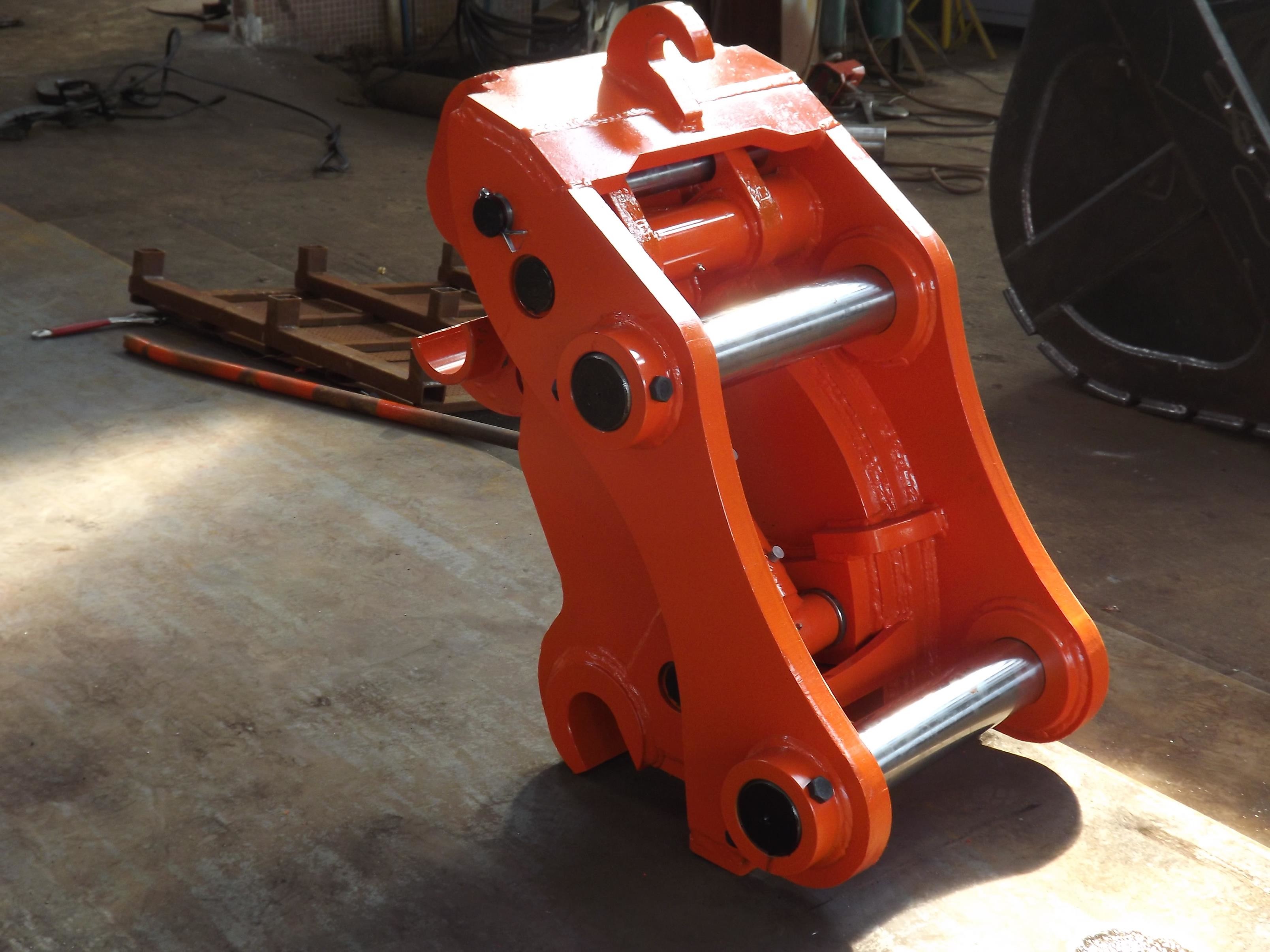 Construction Machinery Excavator Hydraulic Quick Hitch OEM Customize Quick Coupler