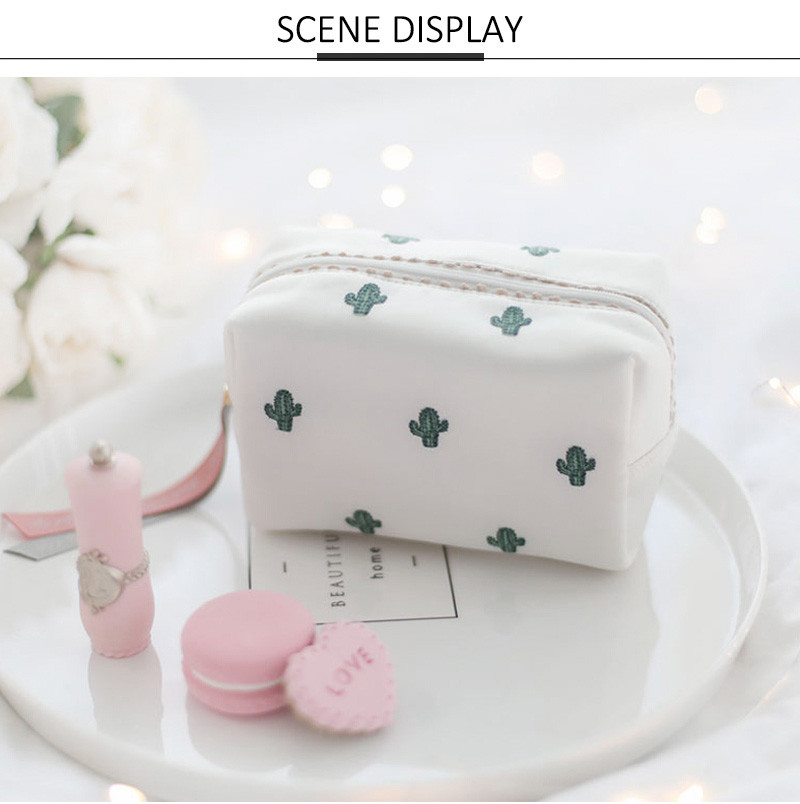 Digital Printed Portable Personalised Basics Square Satin Makeup Bag For Girls