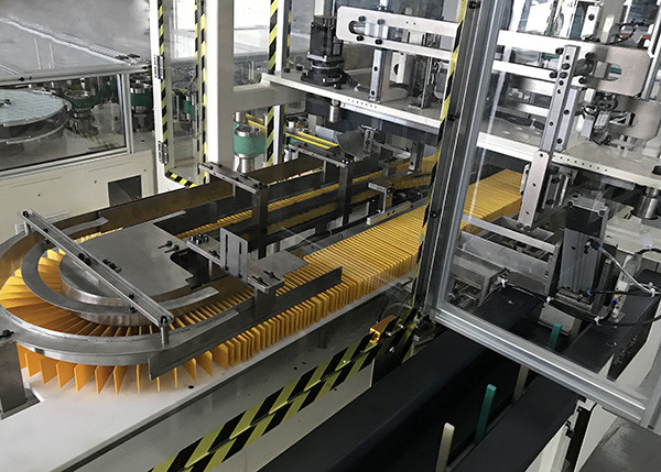 Touch Screen Hygiene 600PPM Sealing Sanitary Pad Packaging Machine
