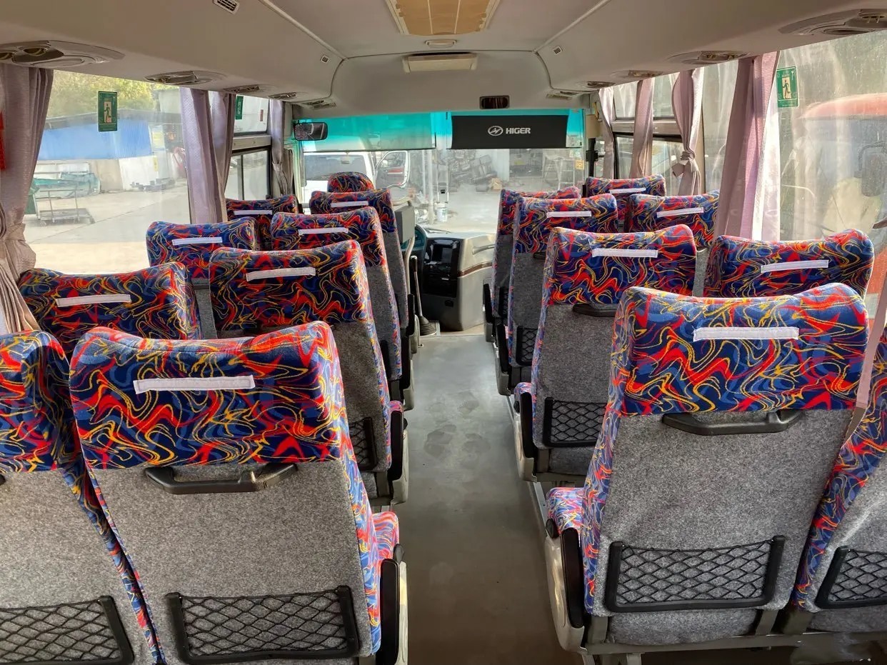 Used City Bus Yuchai Engine 4 Cylinders 31 Seats Sliding Window External Swinging Door Used KLQ6755