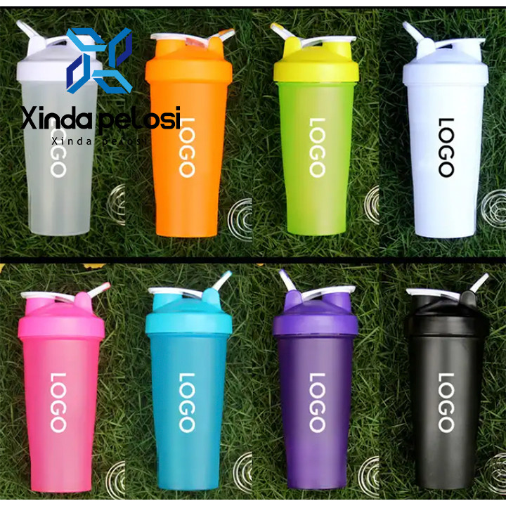 Large Disposable Plastic Shaker Cup With Easy-Squeeze Handle Classic Measuring Scale