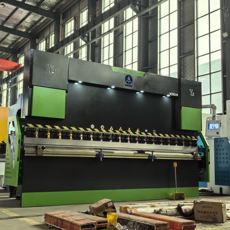 4000mm Long Sheet Metal processing Customizable Hydraulic Press Brakes For Your Manufacturing Needs