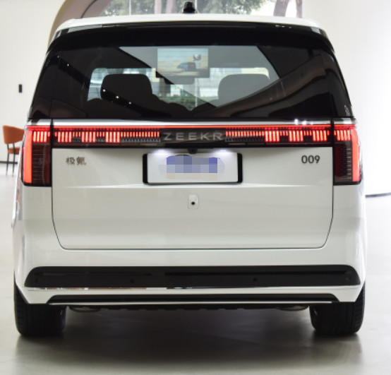 ZEEKR 009 WE Version 2022 Pure Electric Medium And Large MPV 5 Door 6 Seats