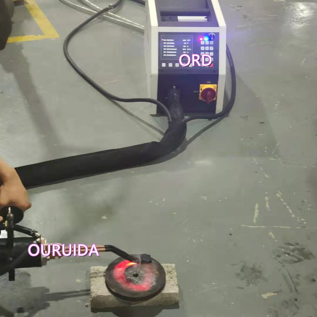 50KW Intelligent Portable Induction Heating Equipment For Hardening 320KVA