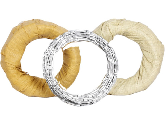 Bto-22 Razor Coil Barbed Wire Pvc Coated 500mm Diameter For Private House