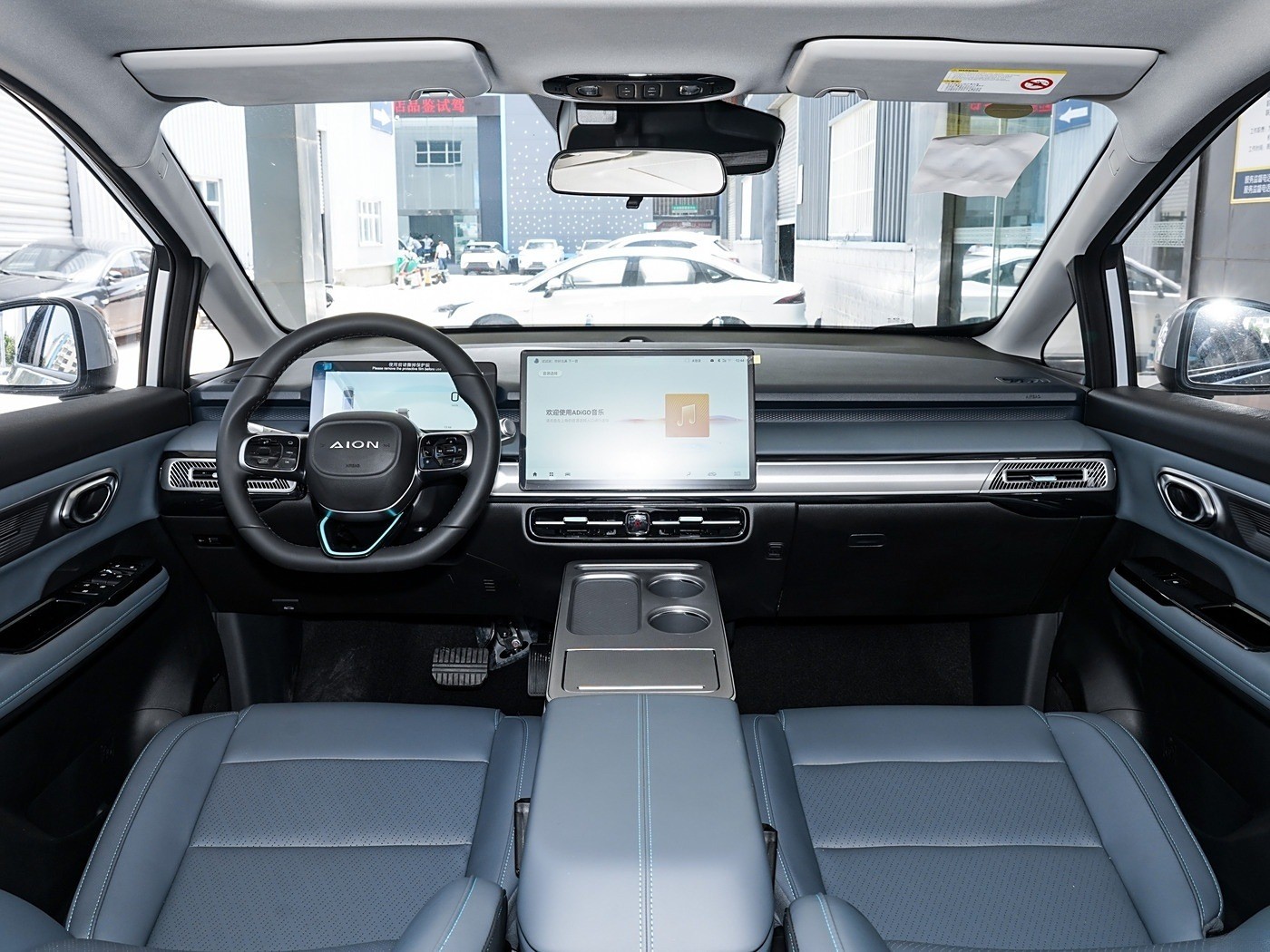 New Energy 2024 Aion Y 2024 Younger Star Flare Aion Ev Car 49.75Kwh 5 Door 5 Seat Compact Suv Pure Electric