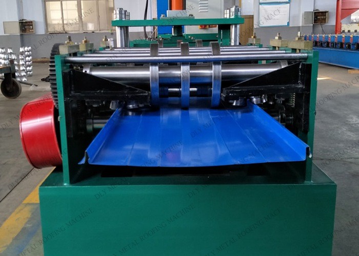 380V Snap Lock Roof Panel Machine 5.5KW Click Steel Standing Seam Machine For Wall