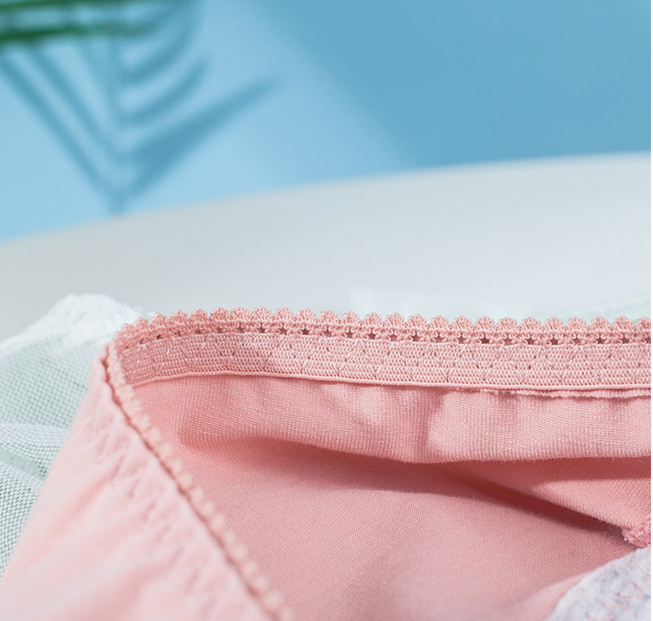 Women Safety Lace Menstrual Female Physiological Underwear Three-Layer Seamless Protective Physiological Pants