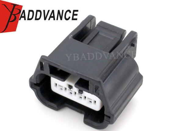 Sealed Female 4 Pin Locking Connector For Infiniti 7283-8853-30 ISO 9001