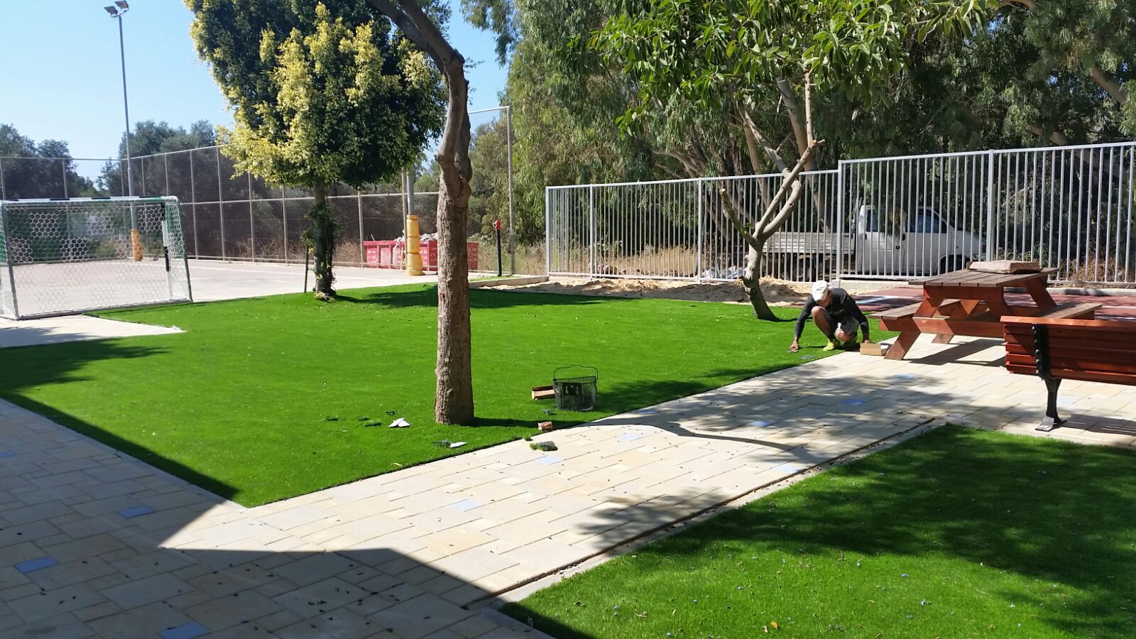 China Factory SBR Latex Fake Grass Fence Wall 40mm Artificial Grass Front Lawn Directly Price