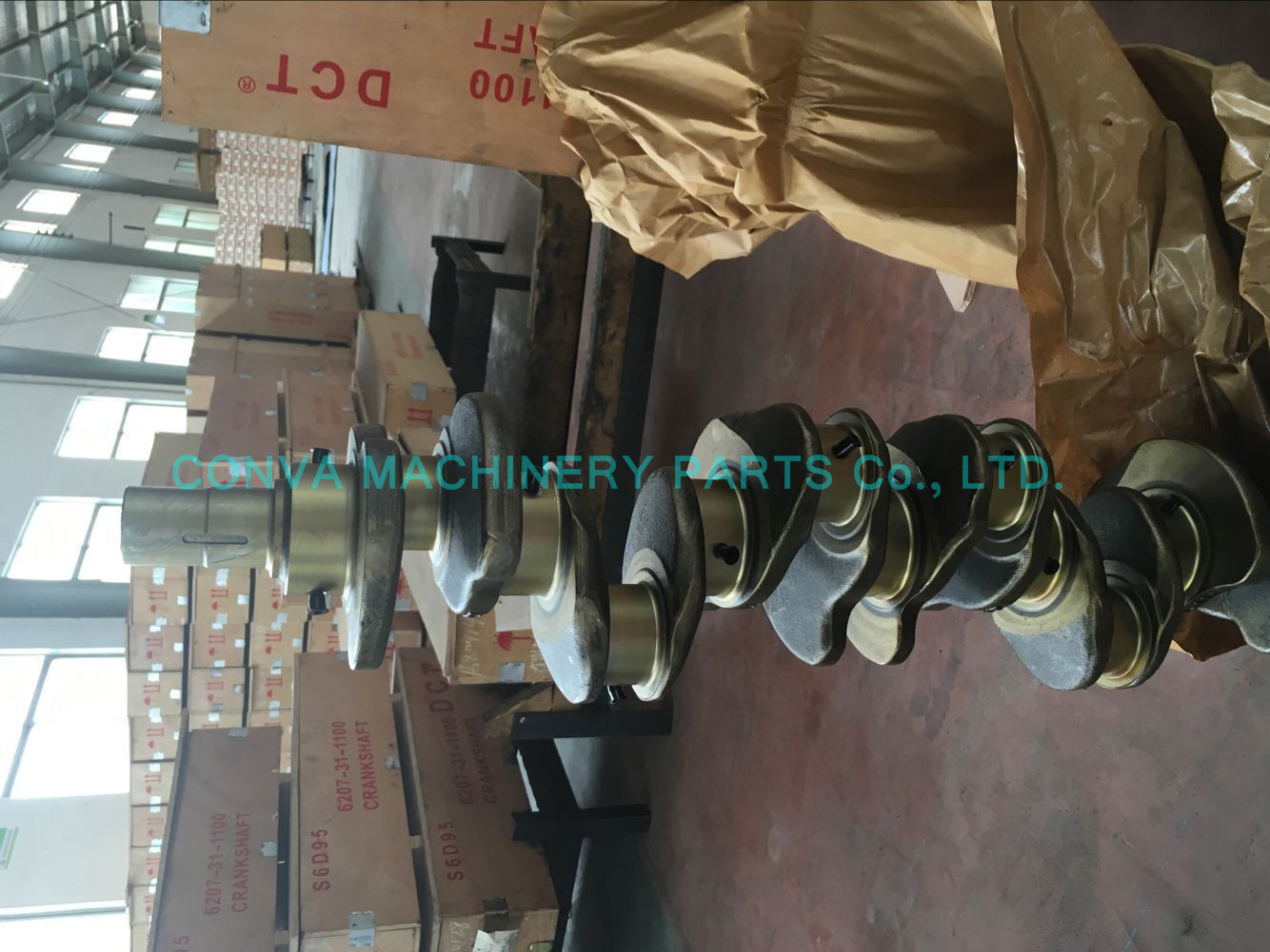 6d95 Cast Iron Crankshaft 6 Cylinder Engine Parts , Engine Crank Shaft Original Size