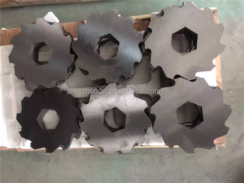 Crusher Plastic Auxiliary Machinery High Accuracy Recycled Double Shaft Shredder Blades