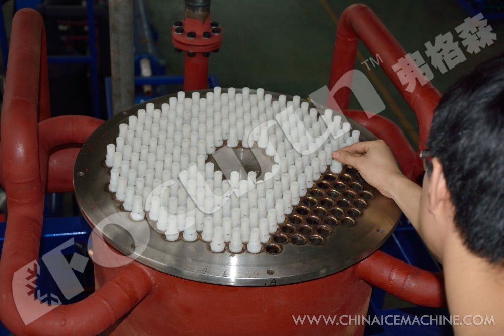 Focusun Delivers 10T/24hr Food-Grade Tube Ice Machine for Retail Market in Shanghai