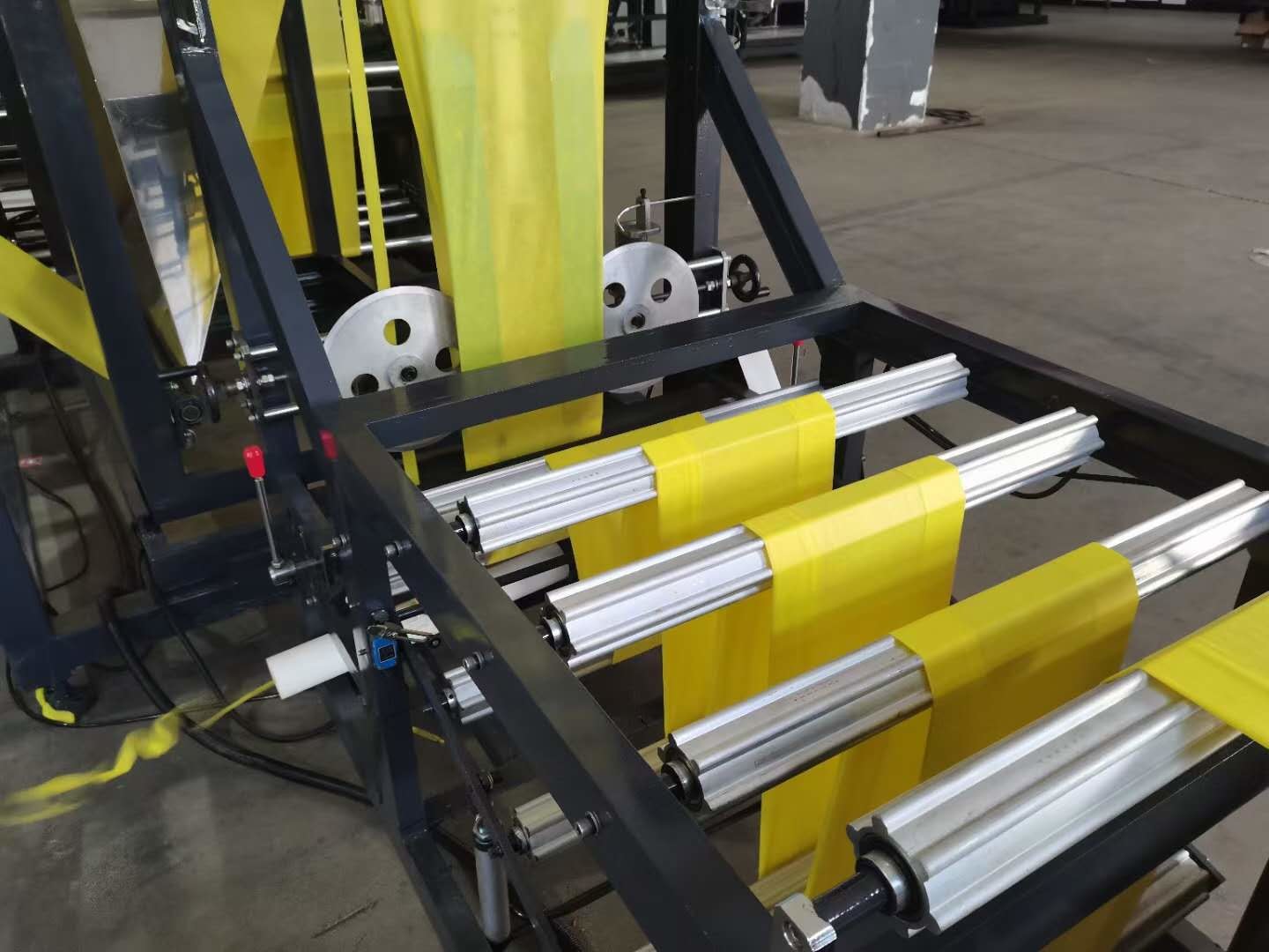 220v 120pcs/Min 5KW Shopping Bag Production Line